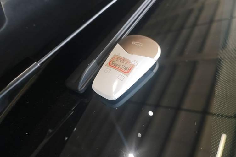 Used VOYAH FREE 2025 Model FREE+ Rear-Drive Qiankun Edition Vehicle Key