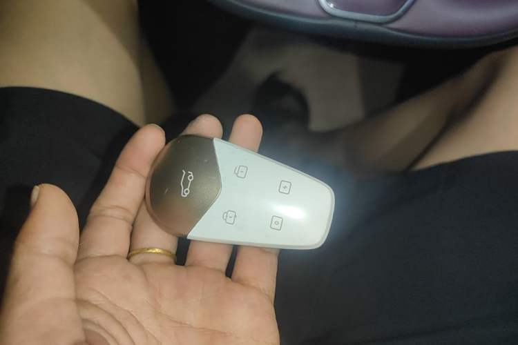 Used VOYAH FREE 2025 Model FREE+ Rear-Drive Qiankun Edition Vehicle Key