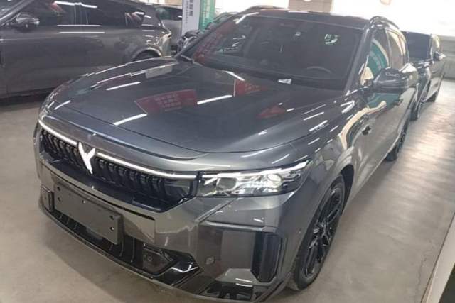 Used VOYAH FREE 2025 318 259 km All-Wheel-Drive Exploration Edition