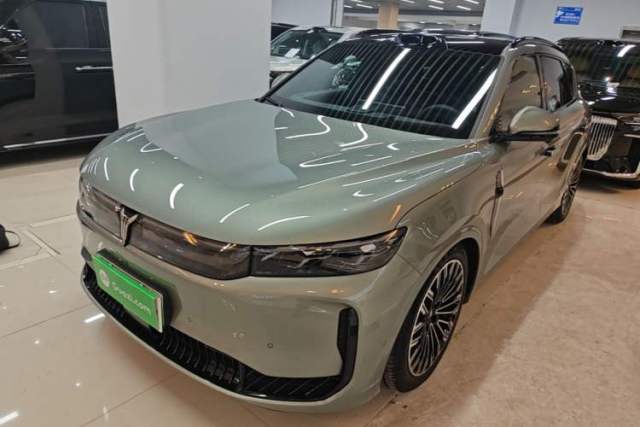 Used VOYAH FREE 2025 Model FREE+ Four-Wheel-Drive Qiankun Edition