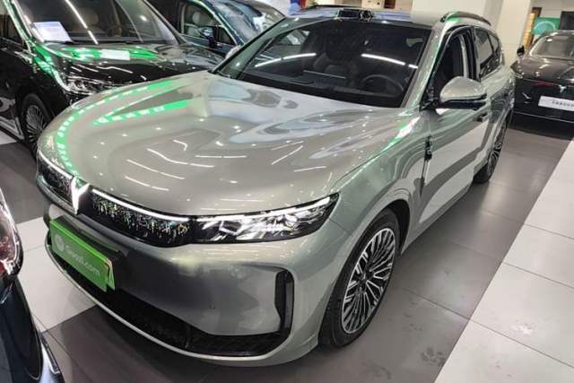 Used VOYAH FREE 2025 Model FREE+ Four-Wheel-Drive Qiankun Edition