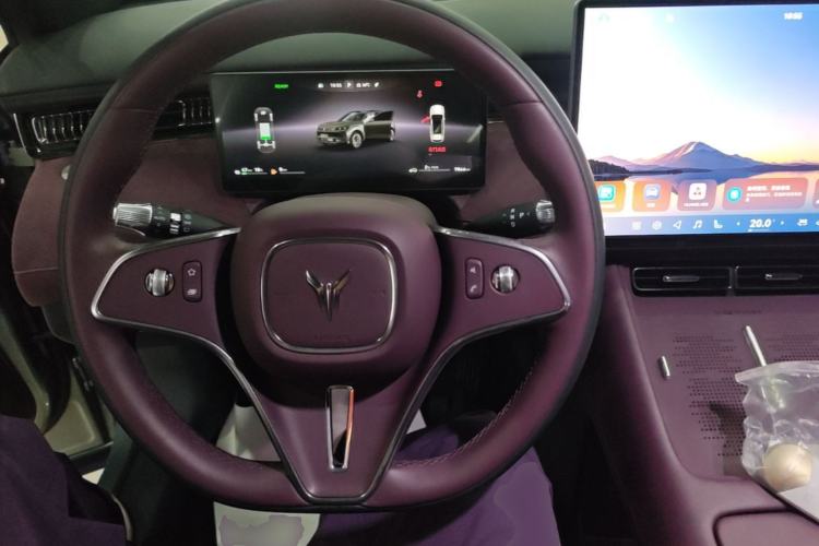 Used VOYAH FREE 2025 Model FREE+ Rear-Drive Qiankun Edition Center Console