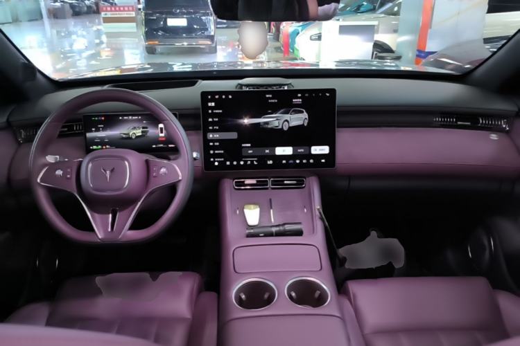 Used VOYAH FREE 2025 Model FREE+ Rear-Drive Qiankun Edition Center Console