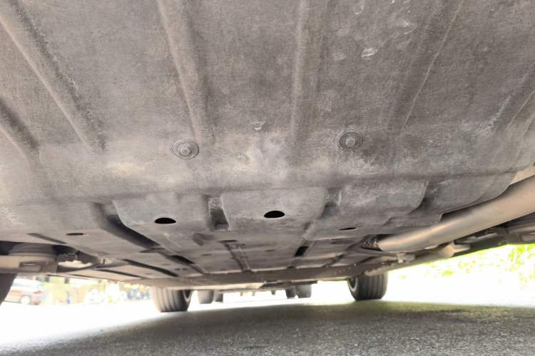 Used VOYAH FREE 2025 318 318 km Rear-Drive Touring Edition Chassis Rear