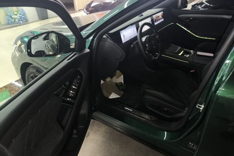 Used VOYAH FREE 2025 318 318 km Rear-Drive Touring Edition Driver Seat