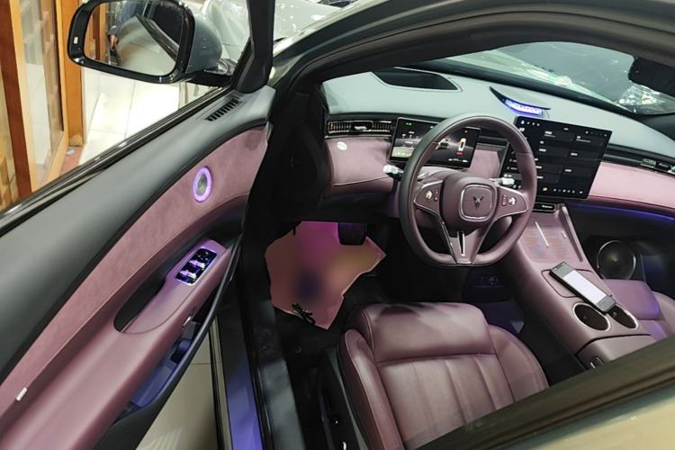 Used VOYAH FREE 2025 Model FREE+ Four-Wheel-Drive Qiankun Edition Driver Seat