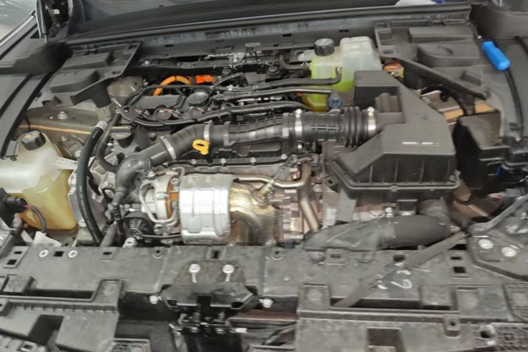 Used VOYAH FREE 2025 Model FREE+ Rear-Drive Qiankun Edition Engine Bay