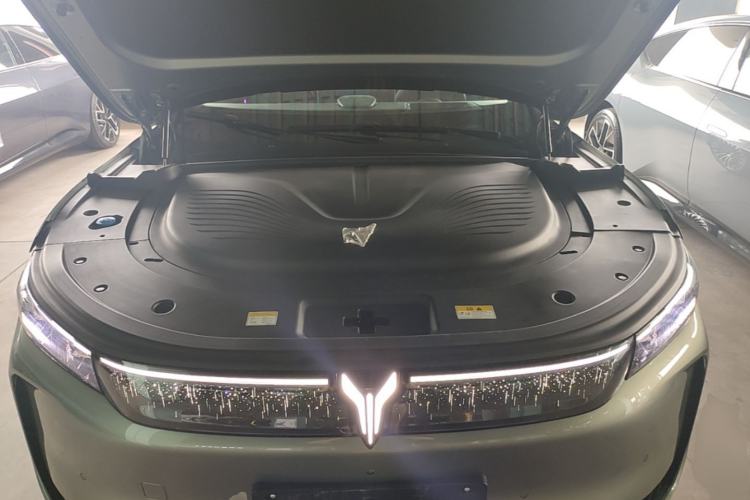 Used VOYAH FREE 2025 Model FREE+ Rear-Drive Qiankun Edition Engine Bay
