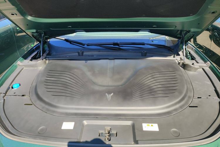 Used VOYAH FREE 2025 318 318 km Rear-Drive Touring Edition Engine Bay