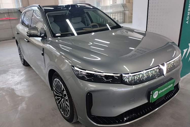Used VOYAH FREE 2025 Model FREE+ Four-Wheel-Drive Qiankun Edition Exterior 1