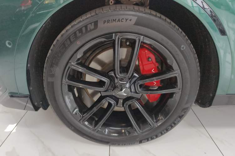 Used VOYAH FREE 2025 318 318 km Rear-Drive Touring Edition Exterior 4