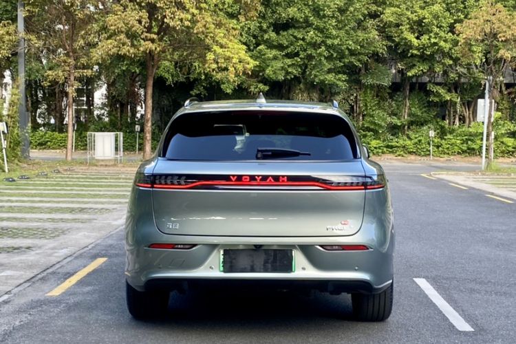 Used VOYAH FREE 2025 Model FREE+ Rear-Drive Qiankun Edition Exterior 4