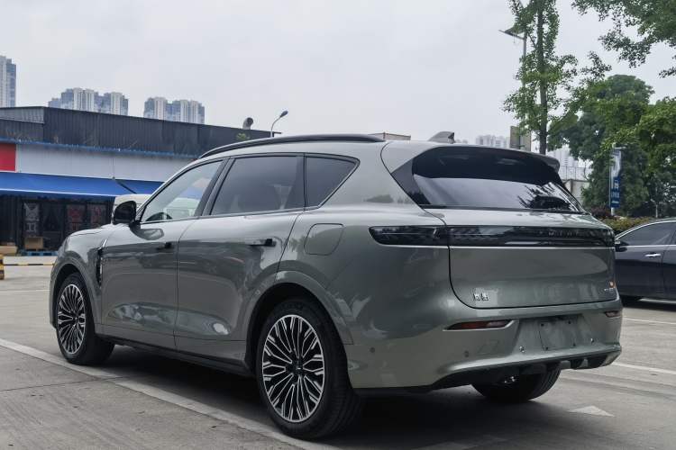 Used VOYAH FREE 2025 Model FREE+ Rear-Drive Qiankun Edition Exterior 5