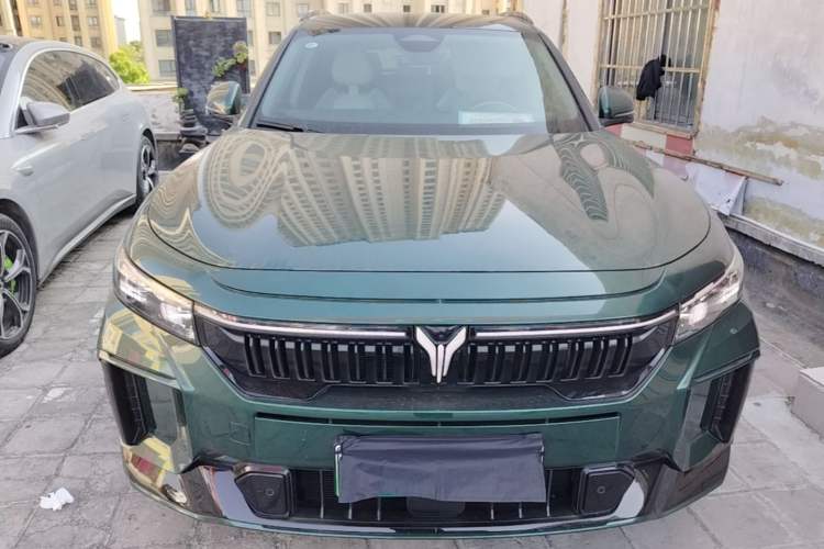 Used VOYAH FREE 2025 318 318 km Rear-Drive Touring Edition Front