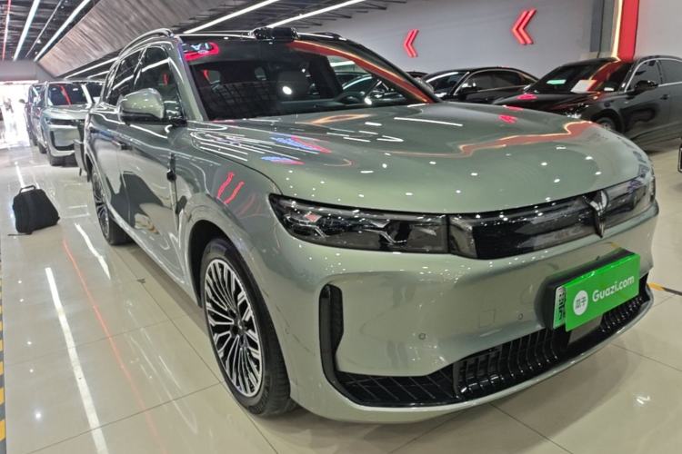 Used VOYAH FREE 2025 Model FREE+ Rear-Drive Qiankun Edition Front Right 45 Deg