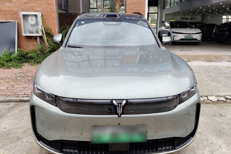 Used VOYAH FREE 2025 Model FREE+ Four-Wheel-Drive Qiankun Edition Front