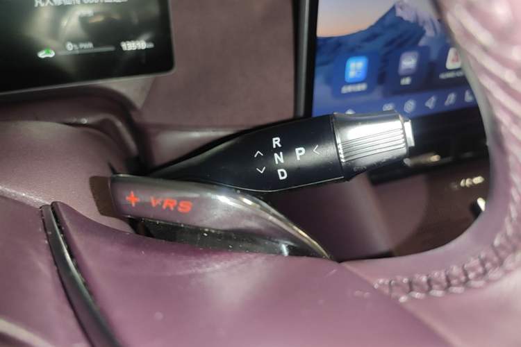 Used VOYAH FREE 2025 Model FREE+ Four-Wheel-Drive Qiankun Edition Gear Lever