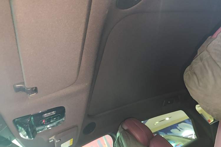 Used VOYAH FREE 2025 Model FREE+ Four-Wheel-Drive Qiankun Edition Headliner