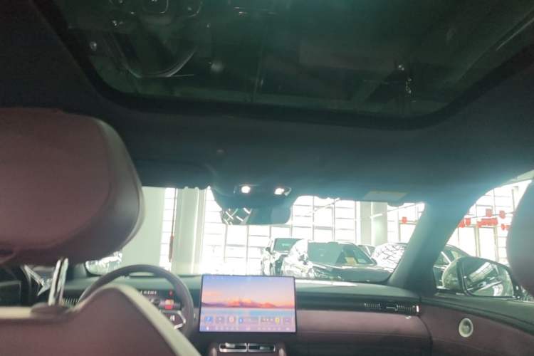 Used VOYAH FREE 2025 Model FREE+ Rear-Drive Qiankun Edition Headliner