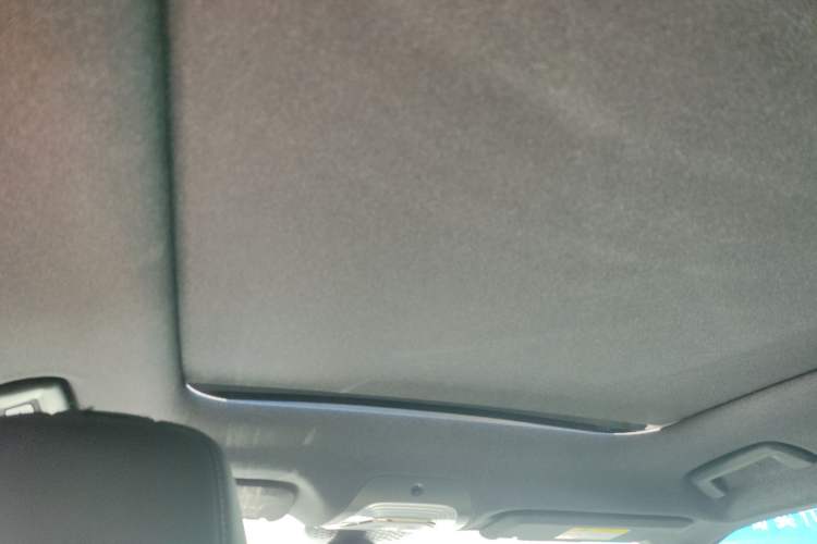 Used VOYAH FREE 2025 318 318 km Rear-Drive Touring Edition Headliner