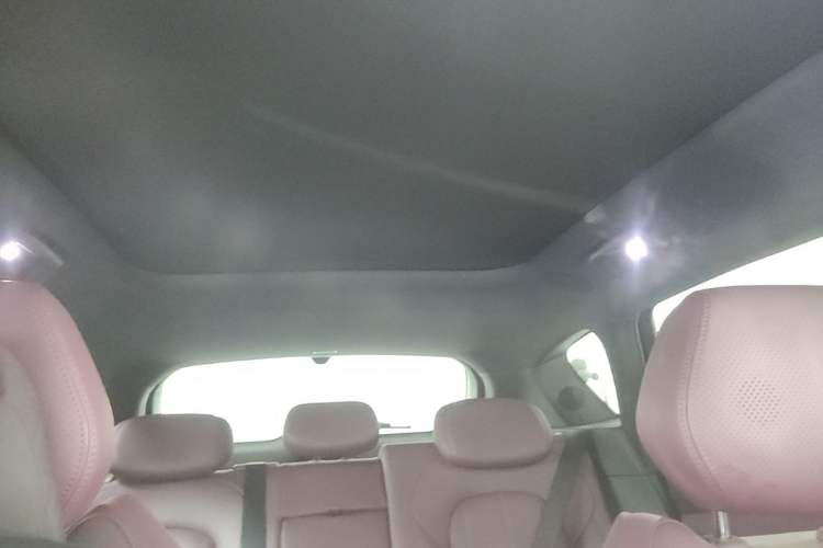 Used VOYAH FREE 2025 Model FREE+ Four-Wheel-Drive Qiankun Edition Headliner