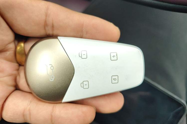 Used VOYAH FREE 2025 Model FREE+ Rear-Drive Qiankun Edition Interior 1