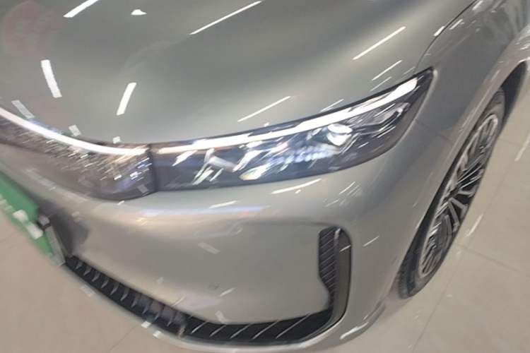 Used VOYAH FREE 2025 Model FREE+ Rear-Drive Qiankun Edition Left Front Headlight