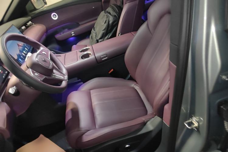 Used VOYAH FREE 2025 Model FREE+ Four-Wheel-Drive Qiankun Edition Left Front Seat