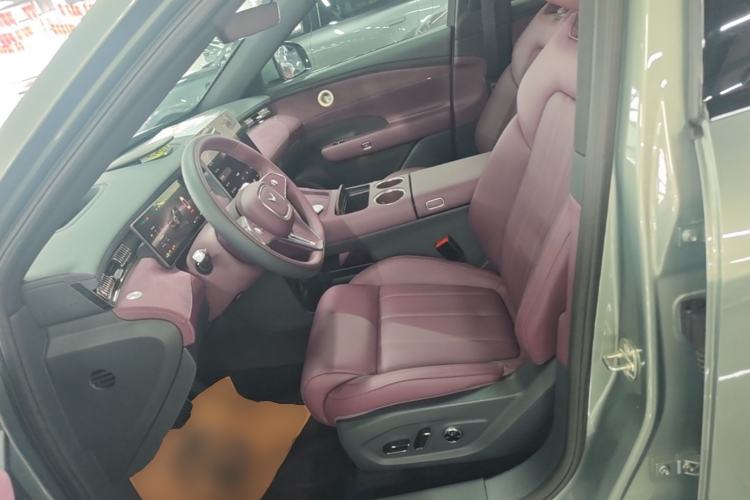 Used VOYAH FREE 2025 Model FREE+ Rear-Drive Qiankun Edition Left Front Seat