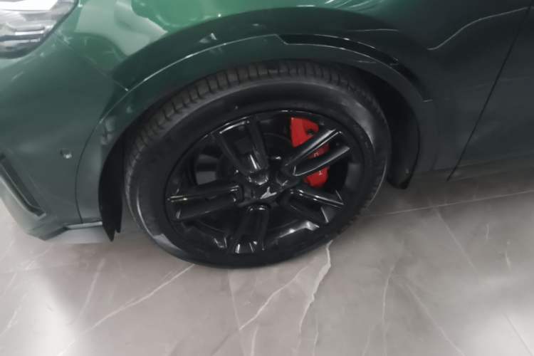 Used VOYAH FREE 2025 318 318 km Rear-Drive Touring Edition Left Front Wheel Hub