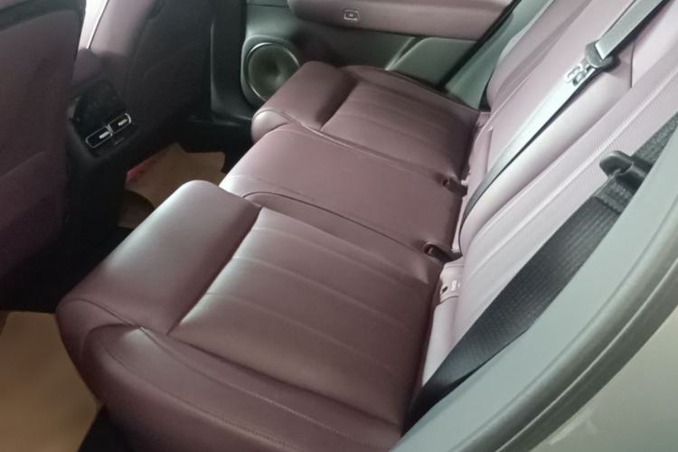 Used VOYAH FREE 2025 Model FREE+ Rear-Drive Qiankun Edition Left Rear Seat