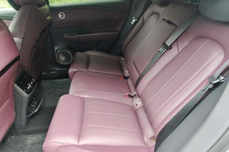 Used VOYAH FREE 2025 Model FREE+ Rear-Drive Qiankun Edition Left Rear Seat