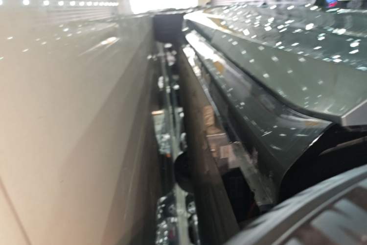 Used VOYAH FREE 2025 Model FREE+ Rear-Drive Qiankun Edition Left Side Sill