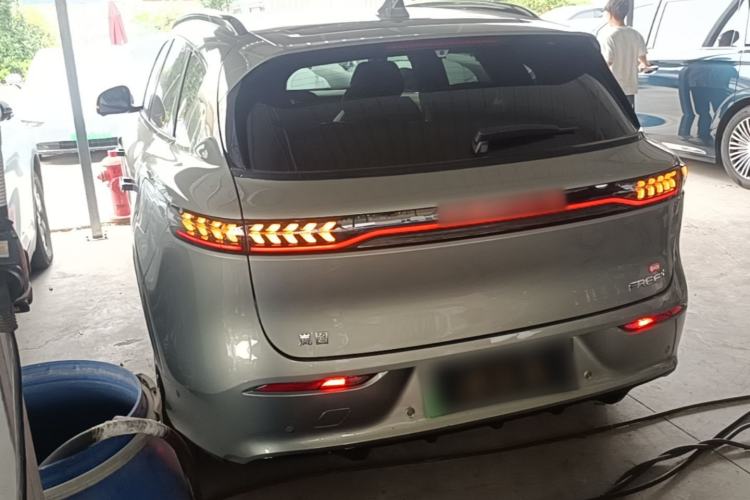 Used VOYAH FREE 2025 Model FREE+ Rear-Drive Qiankun Edition Rear Left 45 Deg