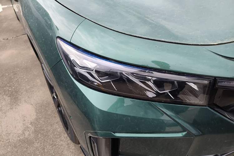 Used VOYAH FREE 2025 318 318 km Rear-Drive Touring Edition Right Front Headlight