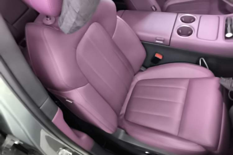 Used VOYAH FREE 2025 Model FREE+ Rear-Drive Qiankun Edition Right Front Seat