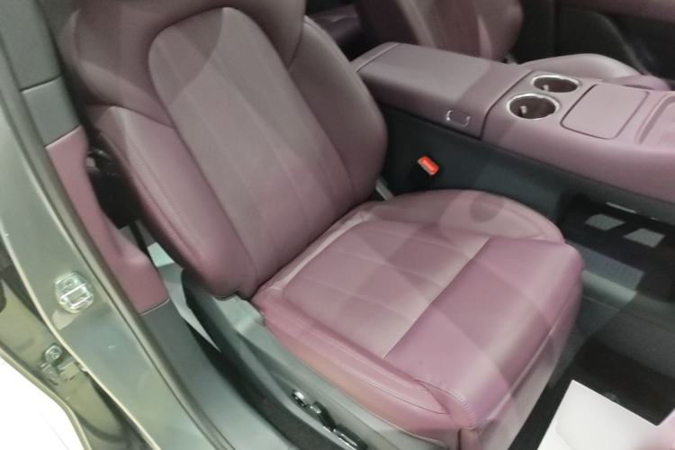 Used VOYAH FREE 2025 Model FREE+ Rear-Drive Qiankun Edition Right Front Seat