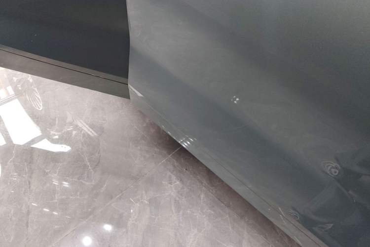 Used VOYAH FREE 2025 Model FREE+ Rear-Drive Qiankun Edition Right Side Sill