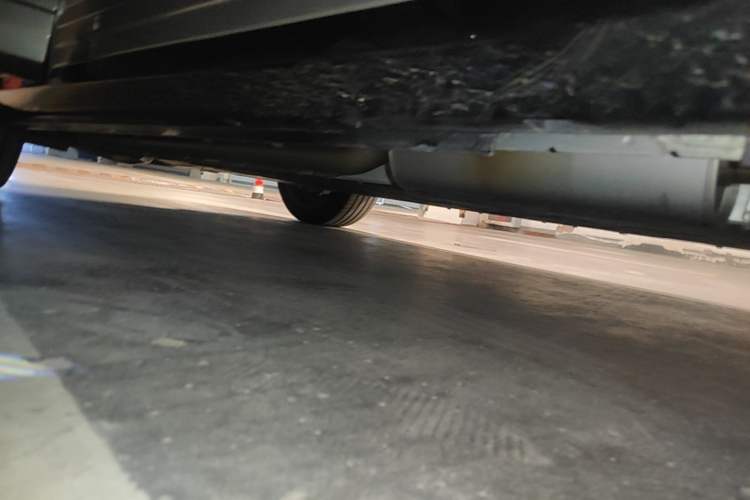 Used VOYAH FREE 2025 Model FREE+ Rear-Drive Qiankun Edition Right Side Sill