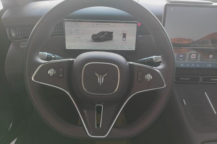 Used VOYAH FREE 2025 Model FREE+ Rear-Drive Qiankun Edition Steering Wheel