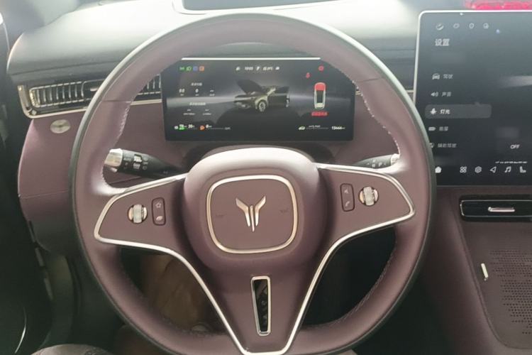 Used VOYAH FREE 2025 Model FREE+ Rear-Drive Qiankun Edition Steering Wheel