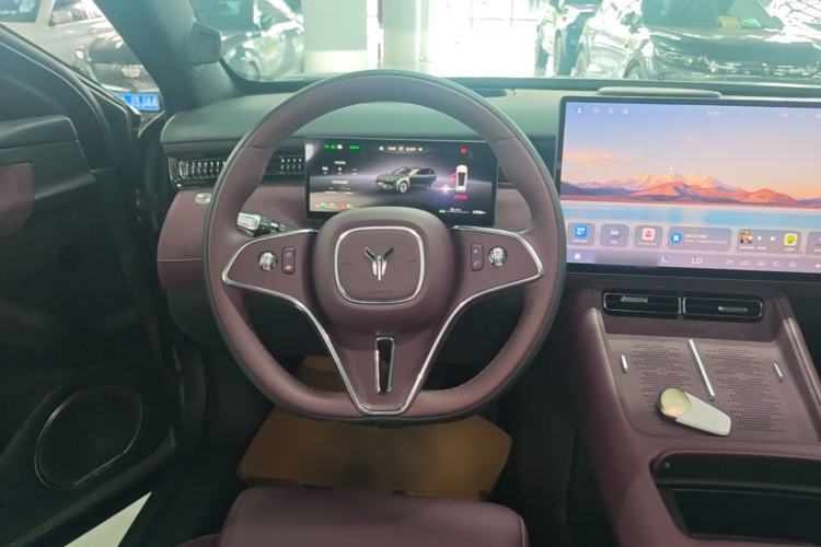 Used VOYAH FREE 2025 Model FREE+ Rear-Drive Qiankun Edition Steering Wheel