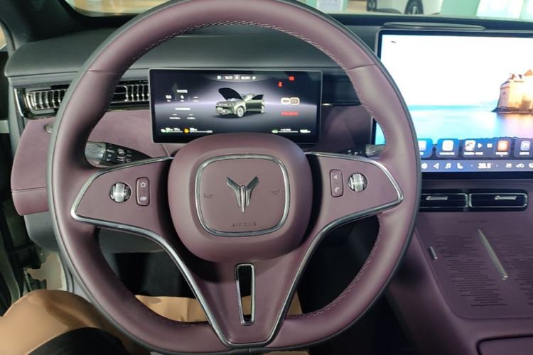 Used VOYAH FREE 2025 Model FREE+ Rear-Drive Qiankun Edition Steering Wheel