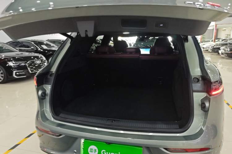 Used VOYAH FREE 2025 Model FREE+ Rear-Drive Qiankun Edition Trunk