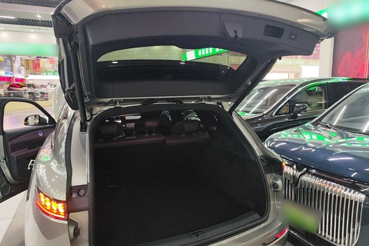 Used VOYAH FREE 2025 Model FREE+ Four-Wheel-Drive Qiankun Edition Trunk