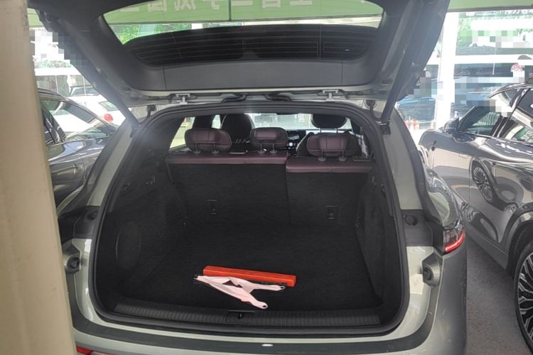 Used VOYAH FREE 2025 Model FREE+ Four-Wheel-Drive Qiankun Edition Trunk
