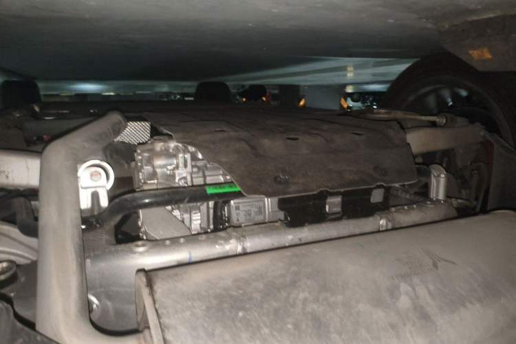 Used VOYAH FREE 2025 Model FREE+ Rear-Drive Qiankun Edition Chassis Rear