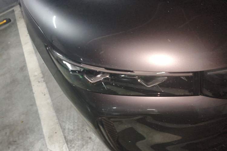 Used VOYAH FREE 2025 Model FREE+ Rear-Drive Qiankun Edition Right Front Headlight