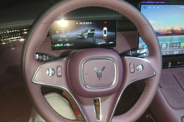 Used VOYAH FREE 2025 Model FREE+ Rear-Drive Qiankun Edition Steering Wheel