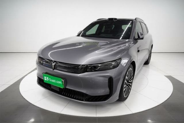 Used VOYAH FREE 2025 Model FREE+ Four-Wheel-Drive Qiankun Edition